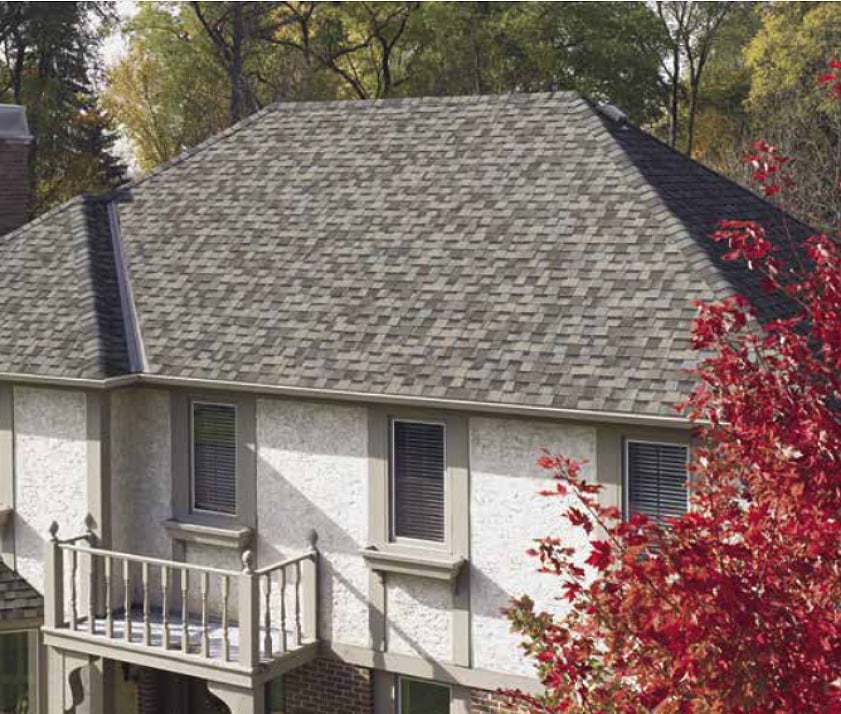 This house in Carnegie, PA was transformed into a beautiful property with an updated, new roof. Our roofers installed Landmark Pro shingles from CertainTeed.