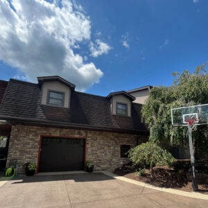 Knox's Construction: Fredericktown, PA Everlast Chestnut Siding Project