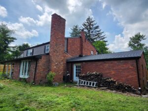 New Everlast Saddlewood Siding Transforms Allison Park Home