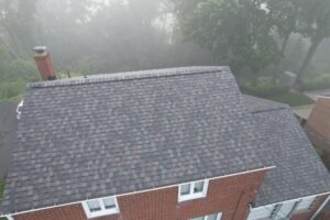 CertainTeed BCertainTeed’s Colonial Slate shingles This Pittsburgh Home